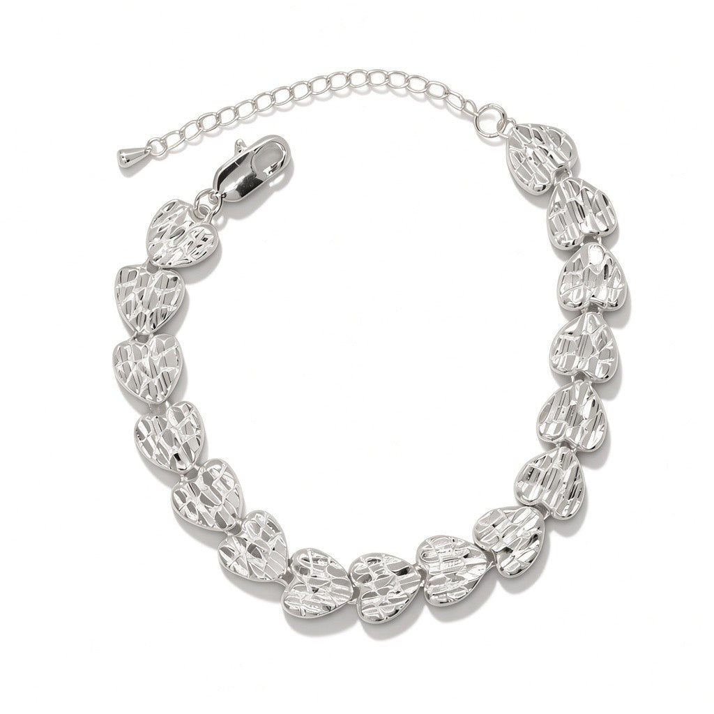 Diamond-Cut Textured Heart Link Bracelet - Oro Laminado