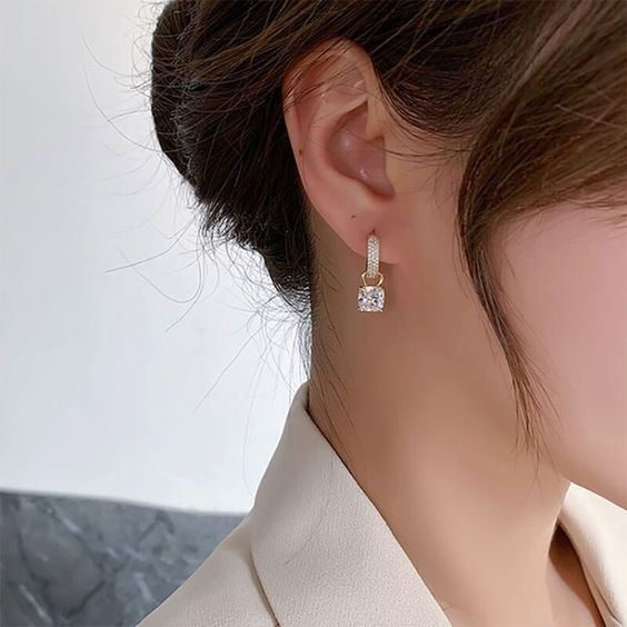 Wholesale Huggie Earrings in 14K Gold Plated